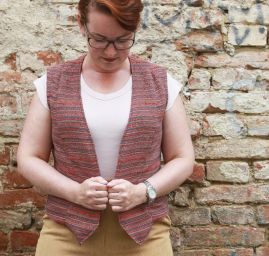 Menčestrové nohavice a vesta