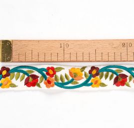 Vyšívaná stuha šantung drobné květy oranžové