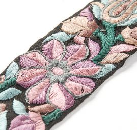 Vyšívaná stuha šantung květ starorůžový