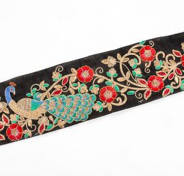 Vyšívaná stuha šantung vzor pávi černá