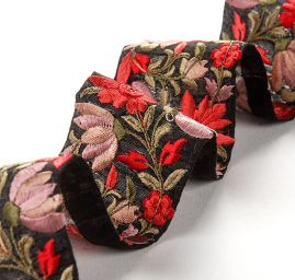 Vyšívaná stuha šantung růžovobéžové květy