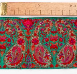 Vyšívaná stuha šantung paisley vzor zelená