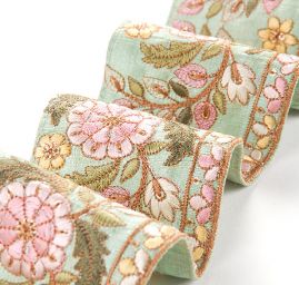 Vyšívaná stuha šantung široká olivová