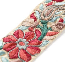 Vyšívaná stuha šantung velký květ 