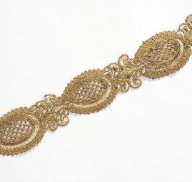 Krajková kovová stuha zlatá