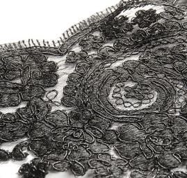 Krajkový lem lurexová výšivka černá