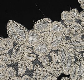 Krajka lem lurexová výšivka slonová kost II.jakost