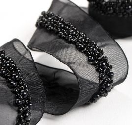 Stuha organzová s výšivkou perliček černá