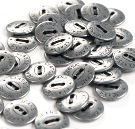 Knoflík kovový se vzorem velikost 20" nikl antik