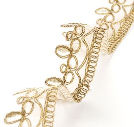 Krajková kovová stuha trojlístek starozlatá