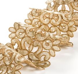 Krajková stuha široká zlatá světlá