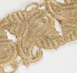 Krajková kovová stuha paisley vzor světle zlatá