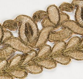 Krajková kovová stuha starozlatá