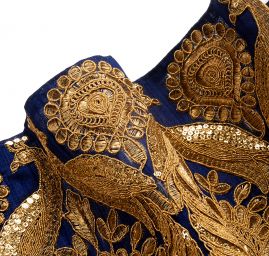 Sametová vyšívaná stuha široká 25 cm tmavě modrá