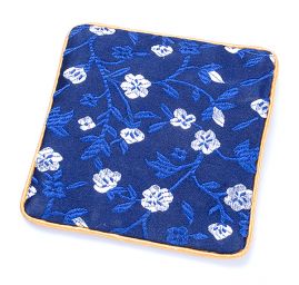 Elegantní brokátová taštička tm.modrá květy