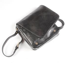 Kožená kabelka čierna pánsky štýl