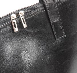 Kožená kabelka dámska čierna malá