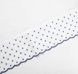Organzová vyšívaná porta puntíky modro/bílá