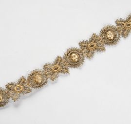 Krajka lem ornament zlatočerná