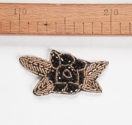 Korálková aplikace květinový motiv zlatá/černá