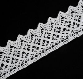 Krajka hrubá bílá vzor obloučky