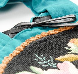 Originální taška design Marlen výšivka tyrkysová