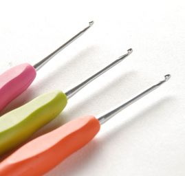 Háček kov se silikonovou ručkou vel. 2