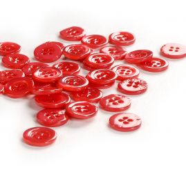 Knoflík perleťový čtyřdírkový malinově červený