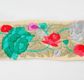 Porta vyšívaný šantung moti květy béžová