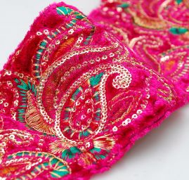 Porta vyšívaný samet flitrové aplikace fuchsiová