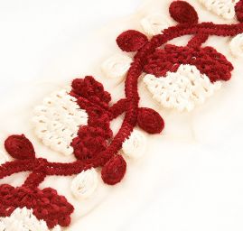 Stuha květinový výšivka na tylu smetanová/vínová