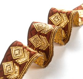 Stuha žakárová geometrický vzor hnědá