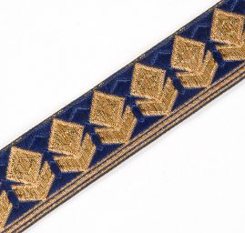 Stuha žakárová geometrický vzor tm. modrá