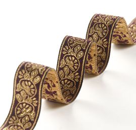 Stuha žakárová jemný květinový vzor fialová