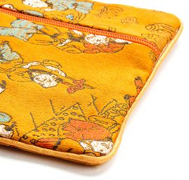 Elegantná brokátová taštička sýto žltá