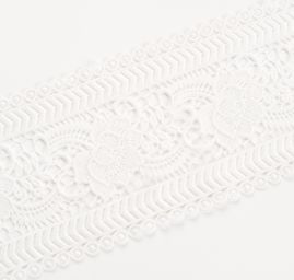 Krajka hrubá lem oboustranná vzor růže v bílé