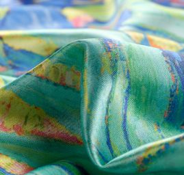 Šála satén malba Iris/květy