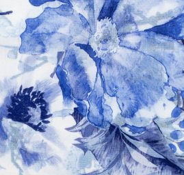 Saténová šála se vzorem květů v modrém