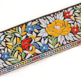 Vyšívaná stuha květinový vzor modro-žluto-červeno-zelená