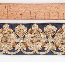 Stuha vyšívaná kovová na šantungu zlatá/tm.modrá