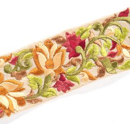 Vyšívaná stuha šantung květy žluté