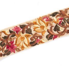 Vyšívaná stuha šantung květy žluté/červené