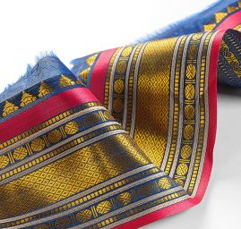 Vyšívaná stuha orientální geometrický vzor zlatá