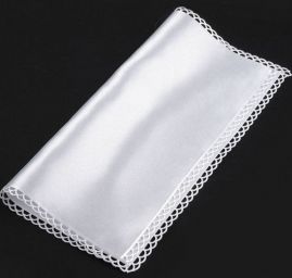 Kapesník ozdobný zdobný lem