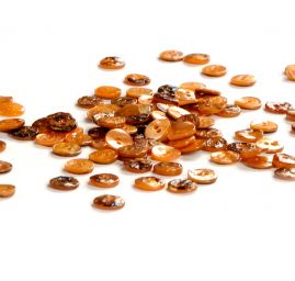 Knoflík perleťový dvoudírkový camel hnědý