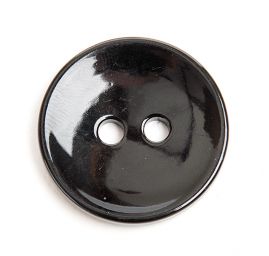 Gombík plastový dvojdierkové čierny hladký veľký