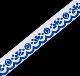 Stuha krojová vyšívaná bílá 2 cm tm.modrá výšivka