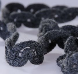 Pleteninová porta vlnky šedá