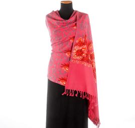 Šála pléd malinová s květinovou  šedou výšivkou