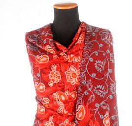 Šála pléd tm.červená s květinvou šedou výšivkou